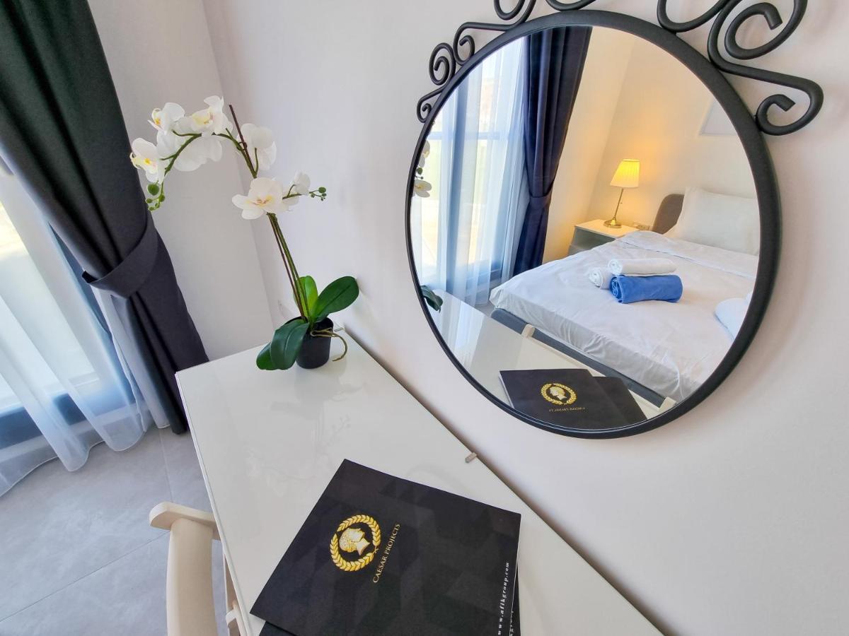 Helena Pool In Caesar Blue Including Breakfast Available 4pm, Gym, Heated Swimming Pool, Hammam, Sauna Apartment Rizokarpaso