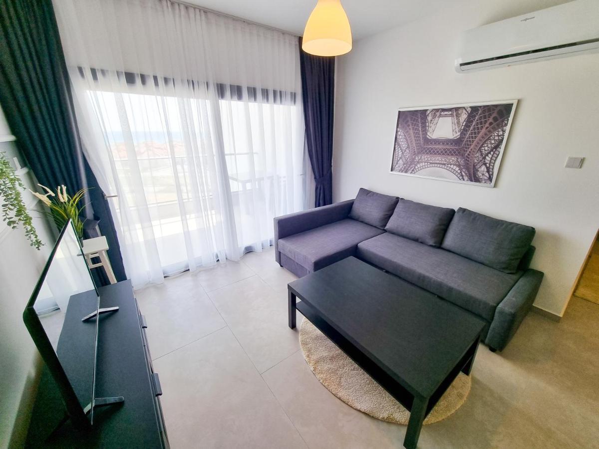 Apartment Helena Pool In Caesar Blue Including Breakfast Available 4pm, Gym, Heated Swimming Pool, Hammam, Sauna *