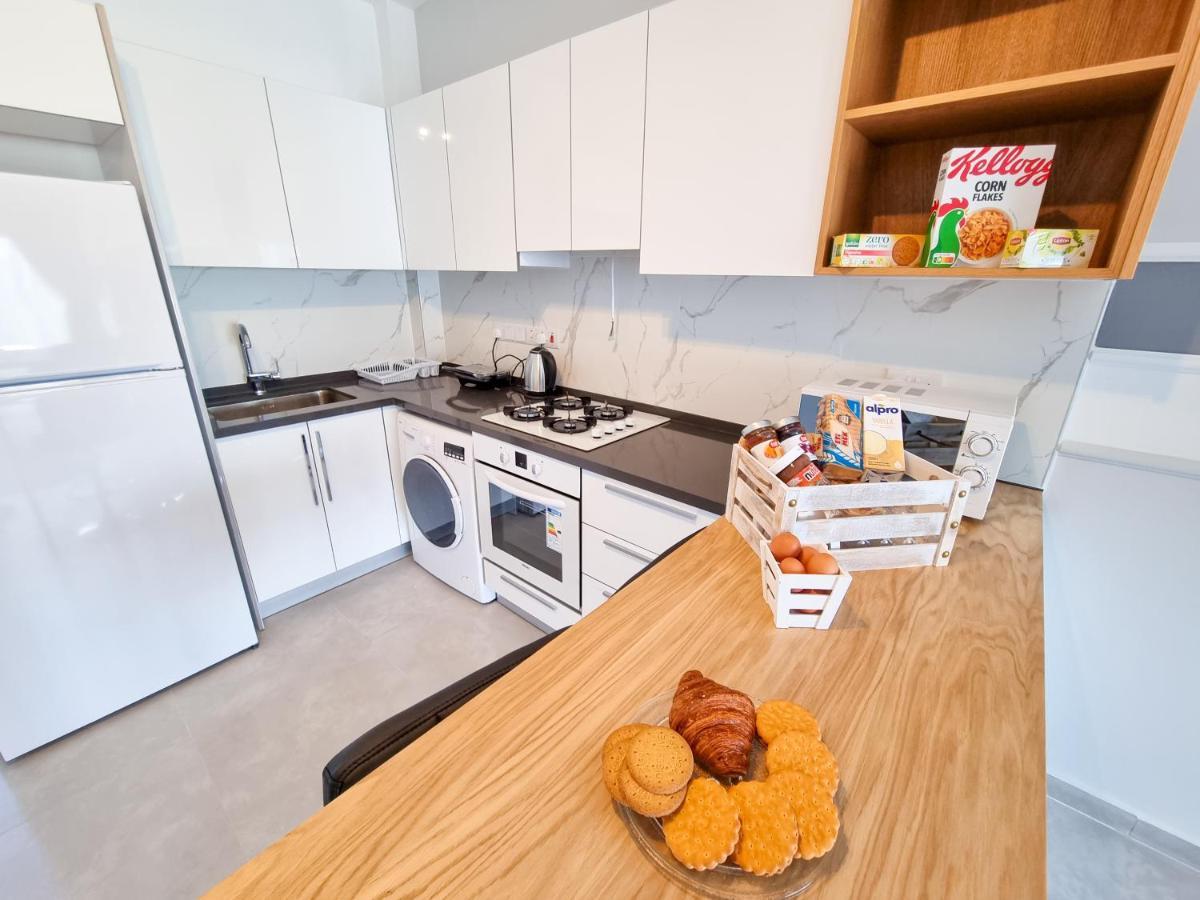 Apartment Helena Pool In Caesar Blue Including Breakfast Available 4pm, Gym, Heated Swimming Pool, Hammam, Sauna