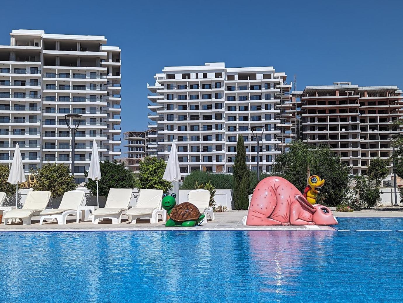 Helena Pool In Caesar Blue Including Breakfast Available 4pm, Gym, Heated Swimming Pool, Hammam, Sauna Rizokarpaso
